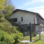 Rustic Villa With Lake Views * Trarego