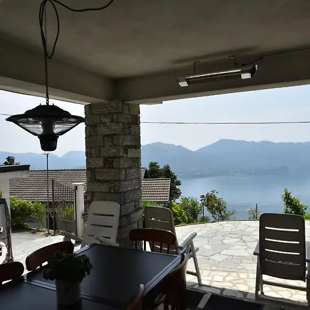 Rustic Villa With Lake Views * Trarego