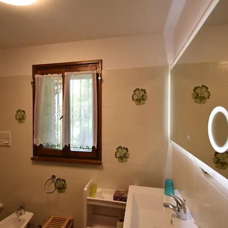 Rustic With Views * Trarego