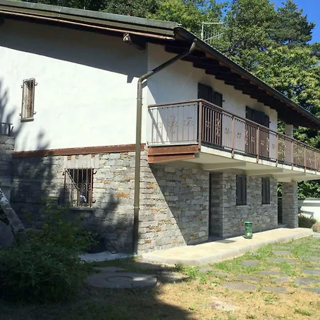 Rustic With Views Trarego