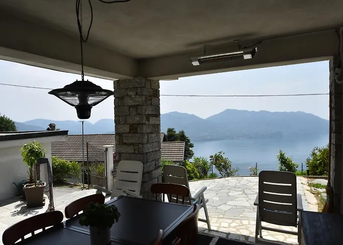 Rustic With Views * Trarego